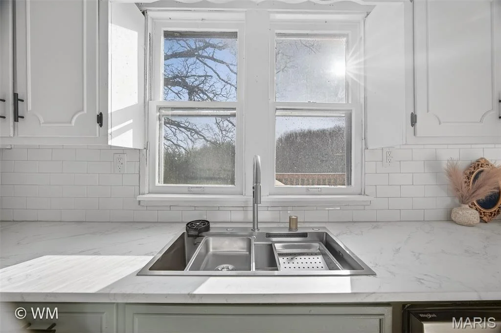 Photo of 16245 Badger Road