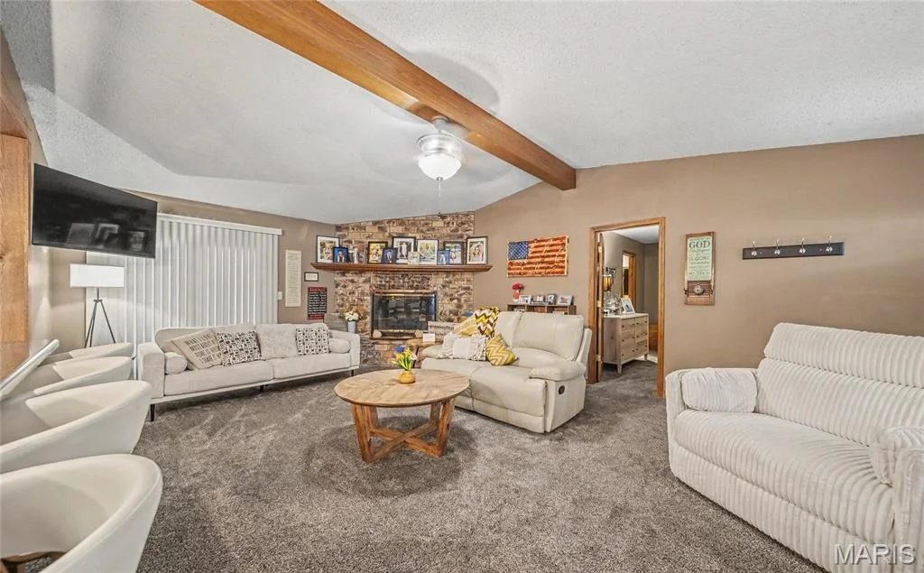 Photo of 13915 Maple Lane