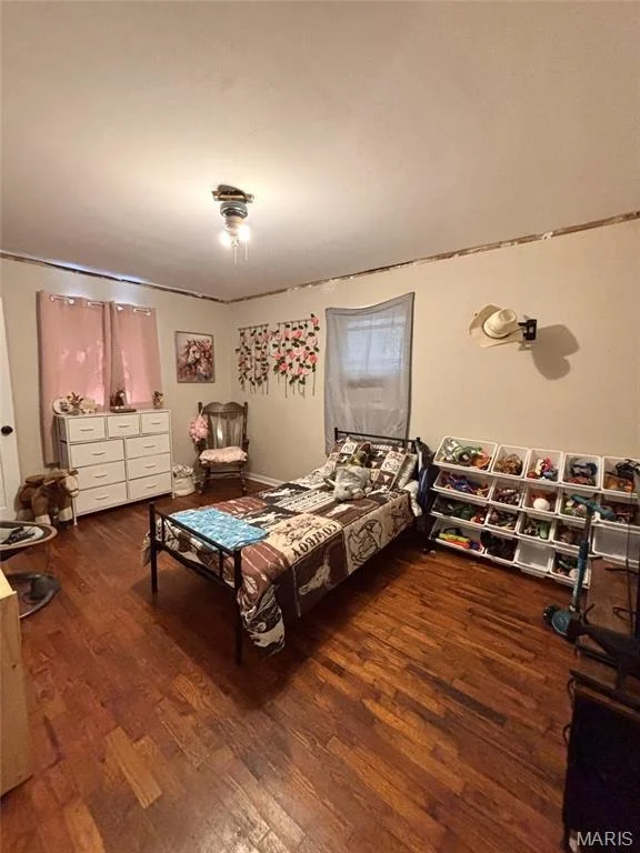 Photo of 905 Maple Street