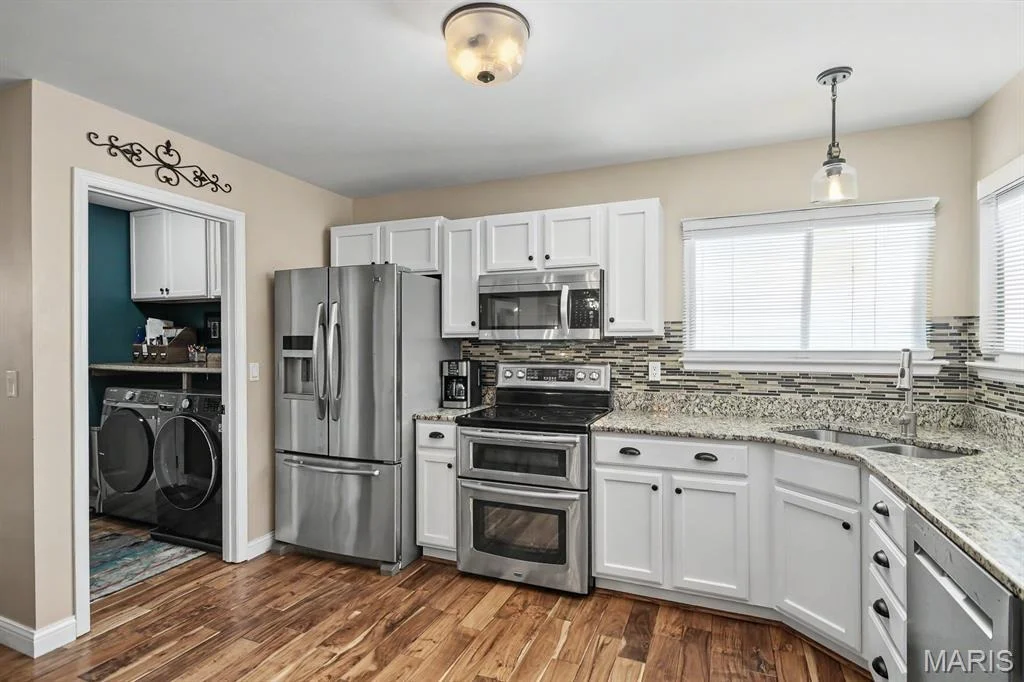Photo of 1098 Caleb Drive