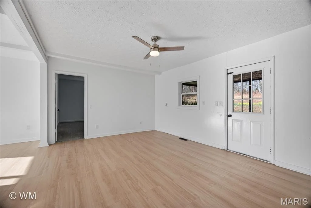 Photo of 16245 Badger Road