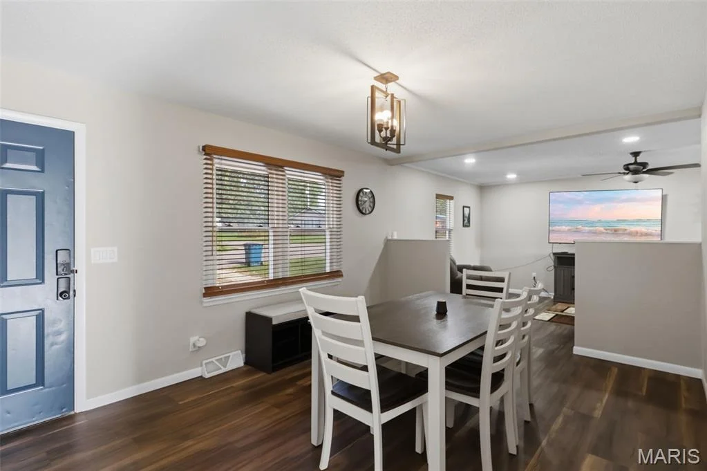 Photo of 201 Greenwich Avenue