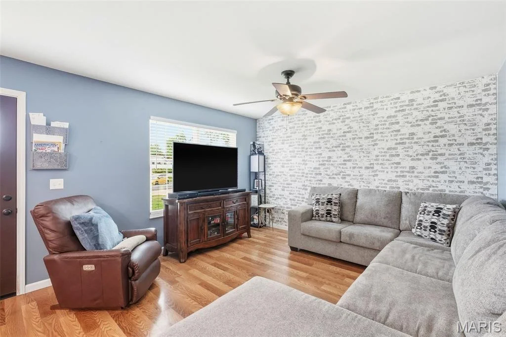 Photo of 2591 Oak Forest Drive