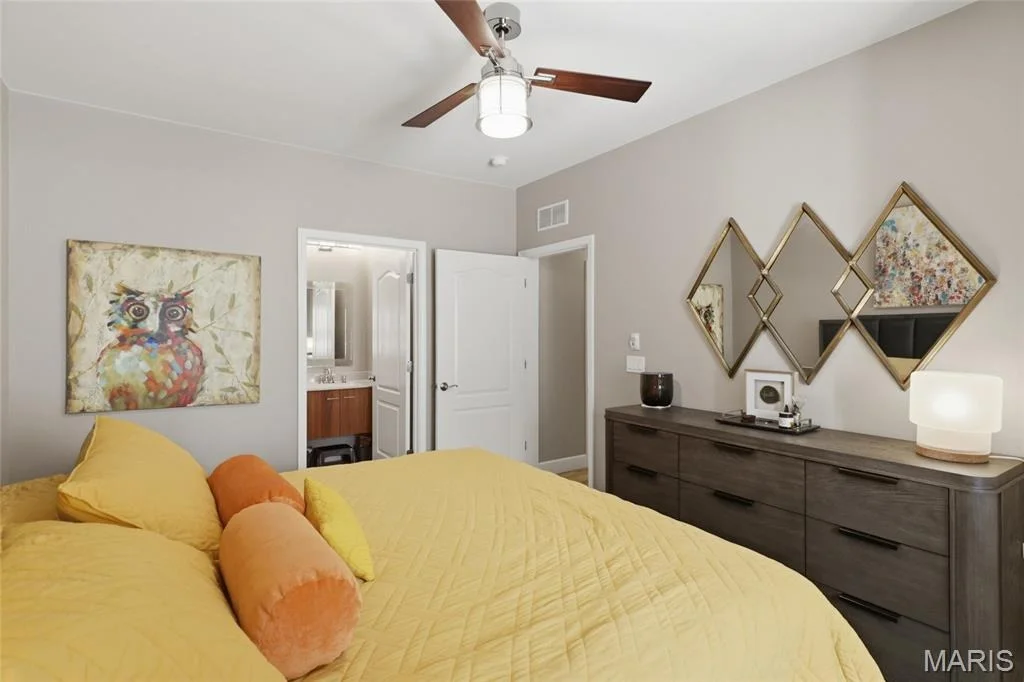 Photo of Unit 2L at 100 Trinity Pointe Drive