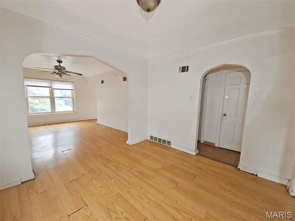 Photo of 8729 Acacia Drive