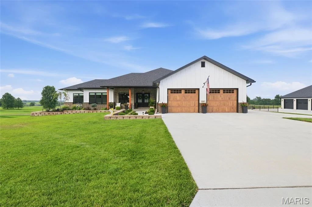 Photo of 13819 Redfield Drive