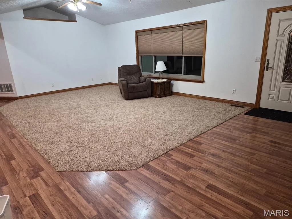 Photo of 19056 Country Road 427