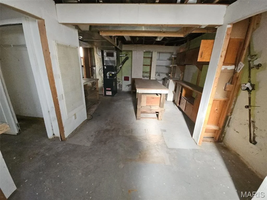 Photo of 115 Lawrence Avenue