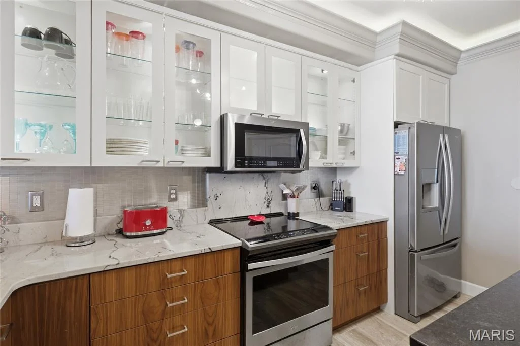 Photo of Unit 2L at 100 Trinity Pointe Drive