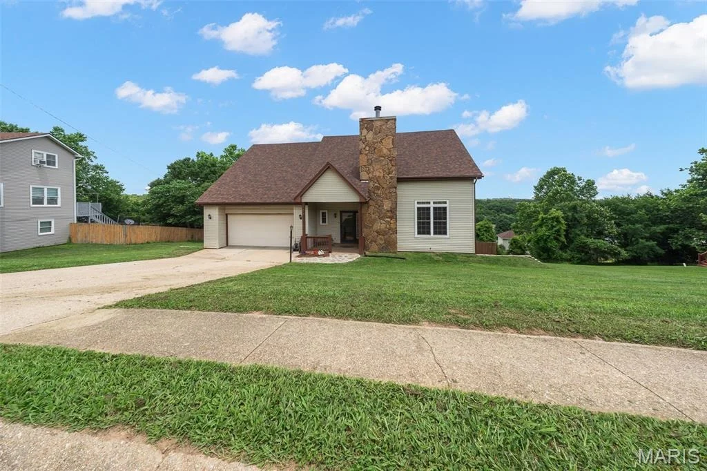Photo of 105 Meadow Lane