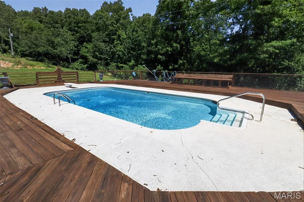 Photo of 20407 Thunder Ridge Road