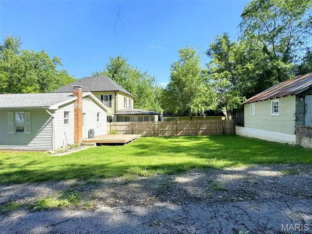 Photo of 814 Walnut Street