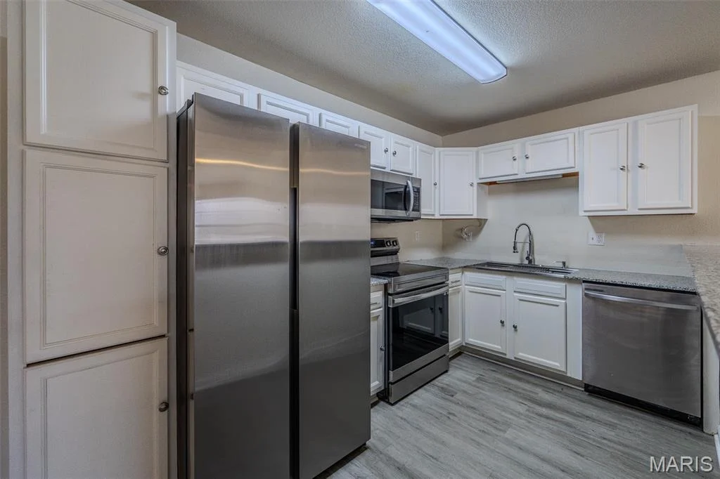 Photo of Unit B at 20955 Homer Street
