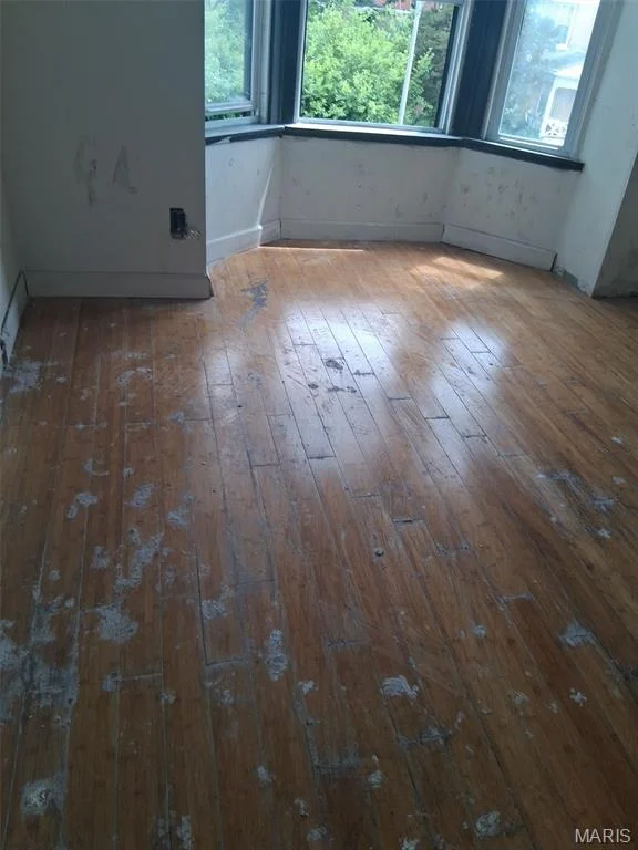Photo of 5161 Maple Avenue