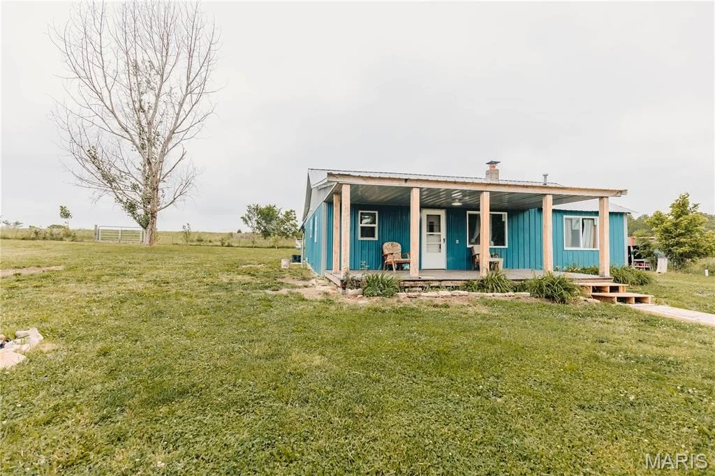 Photo of 40190 Dandelion Road