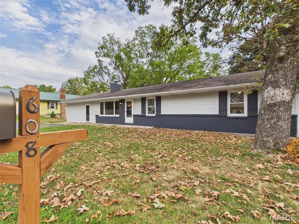 Photo of 608 Sunset Drive