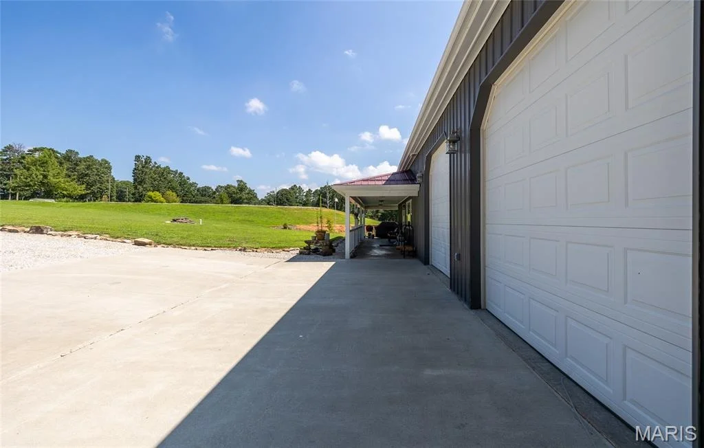 Photo of 1060 County Road 6570