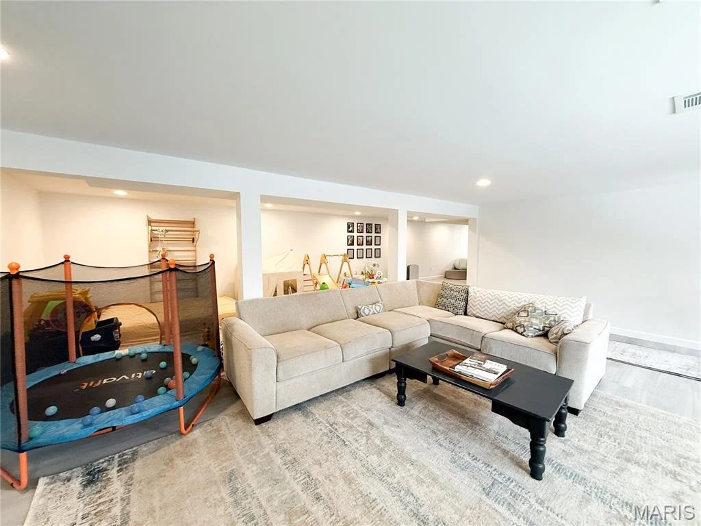 Photo of 6 Fair Oaks Drive