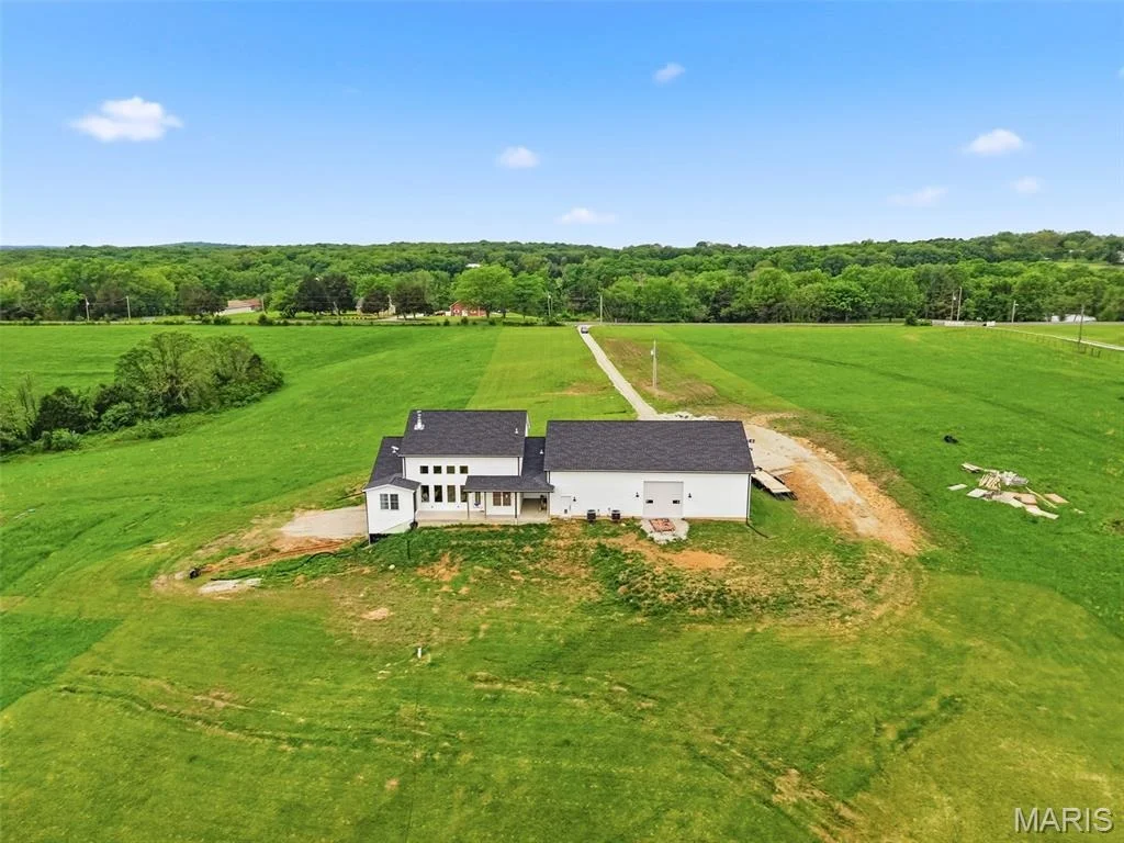 Photo of 8686 State Road Ww
