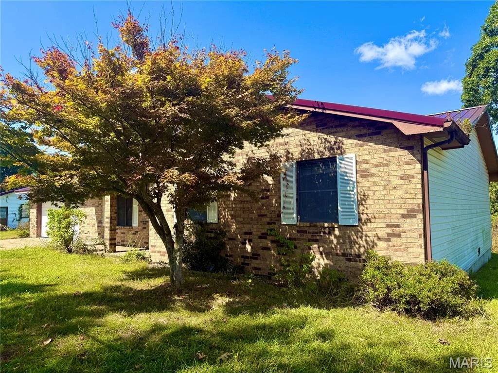 Photo of 20585 Highway 28