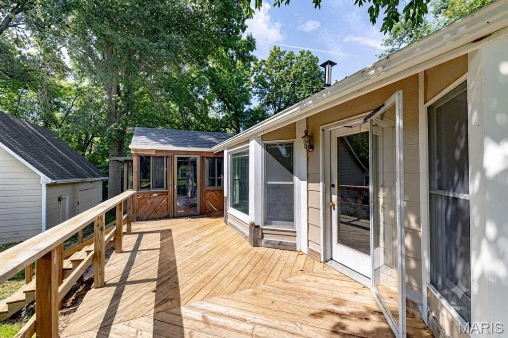 Photo of 6 Deer Creek Drive