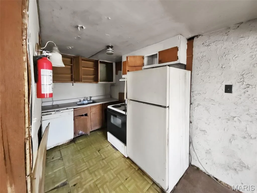 Photo of 12599 Maple Drive
