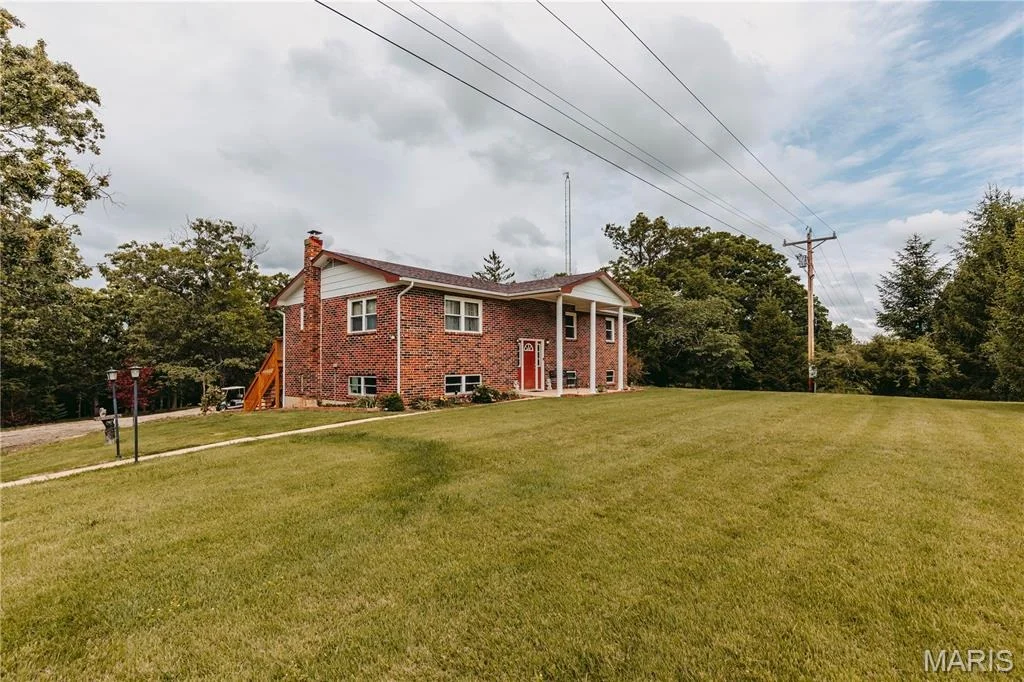 Photo of 10375 Cedar Lane