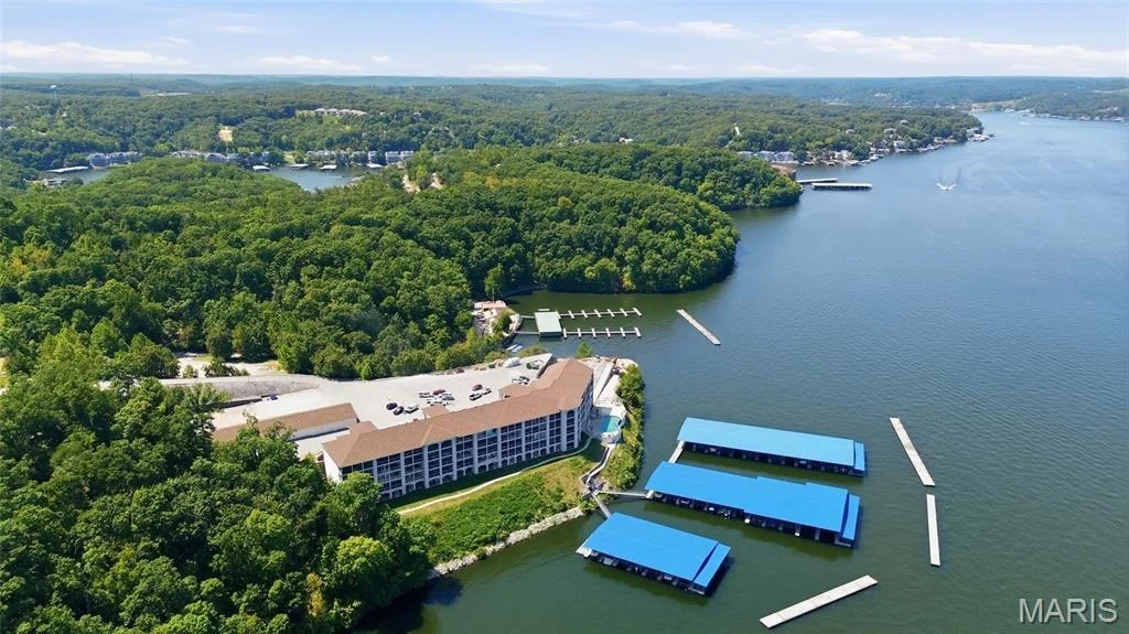 Photo of Unit 2L at 100 Trinity Pointe Drive