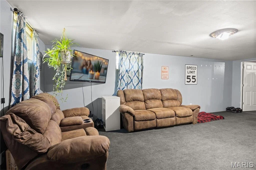 Photo of 59 Oak Hill Road