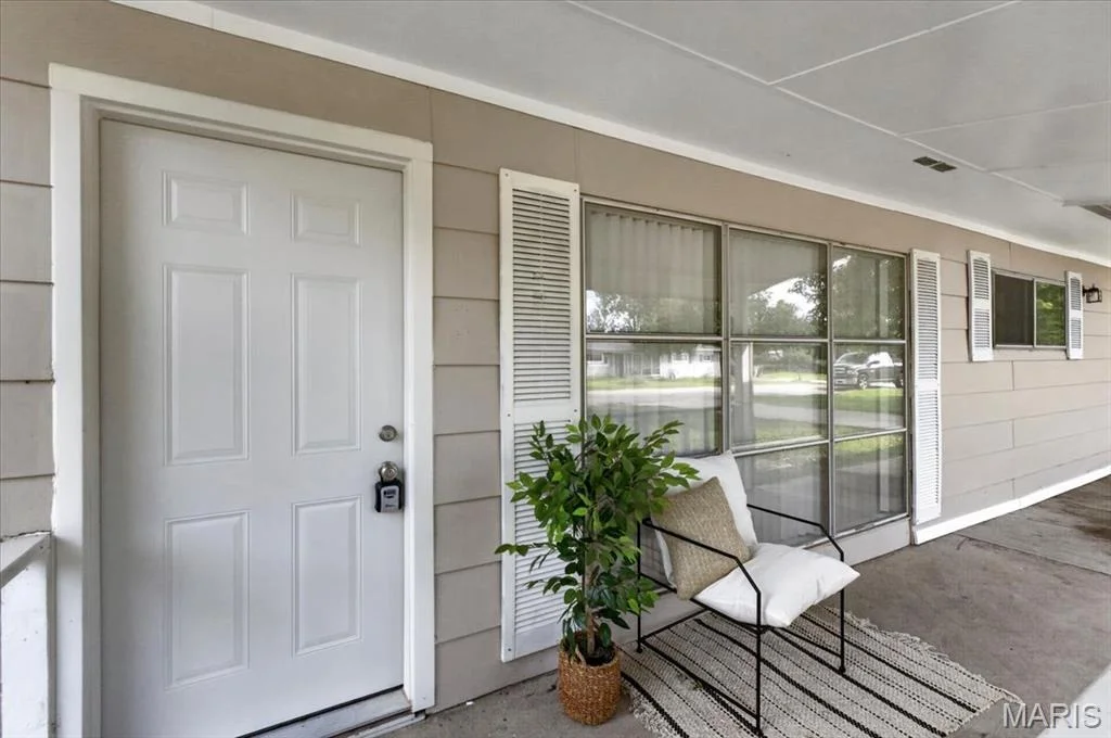 Photo of 446 Kathryn Drive