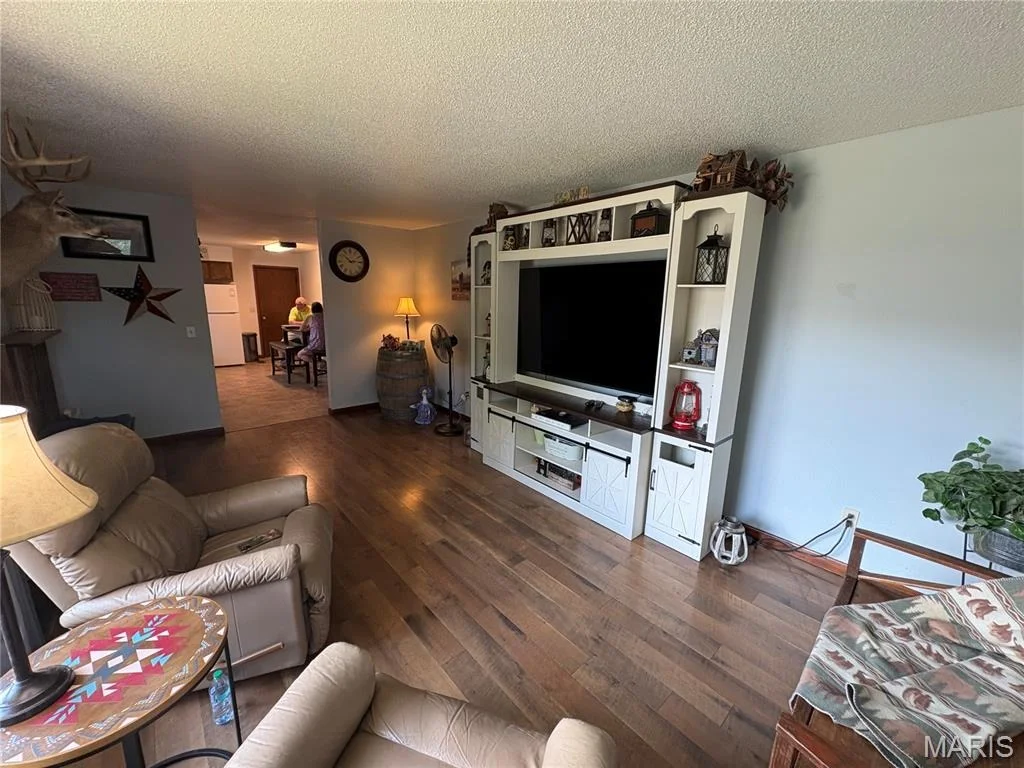 Photo of 1106 W Acuff Street
