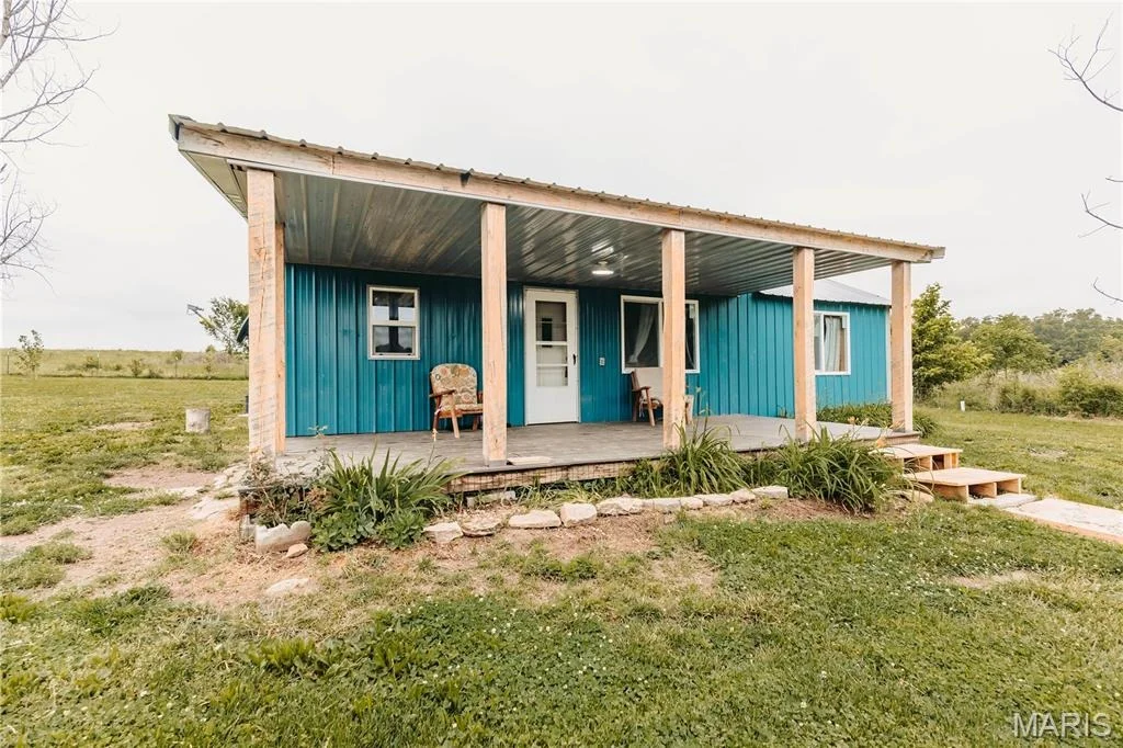 Photo of 40190 Dandelion Road