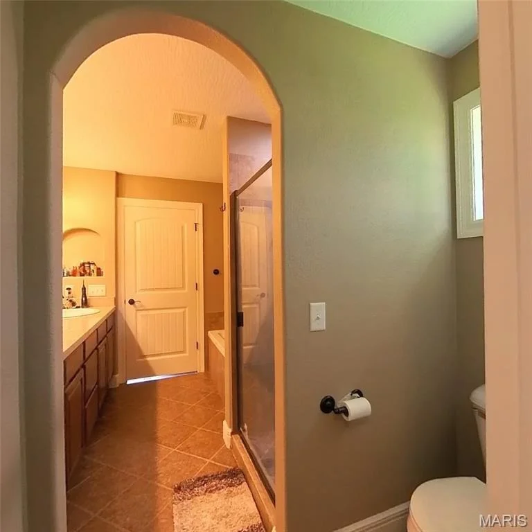 Photo of 602 Oak Park Boulevard