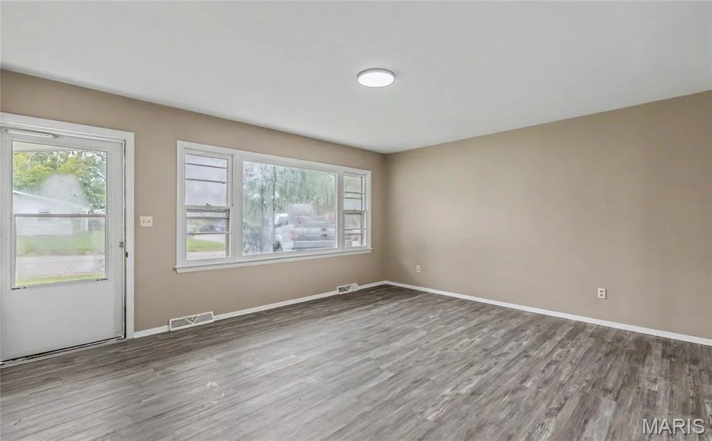 Photo of 1116 E 9th Street