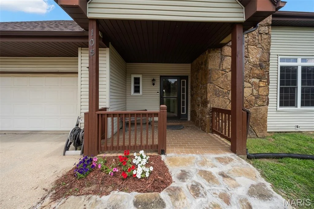 Photo of 105 Meadow Lane