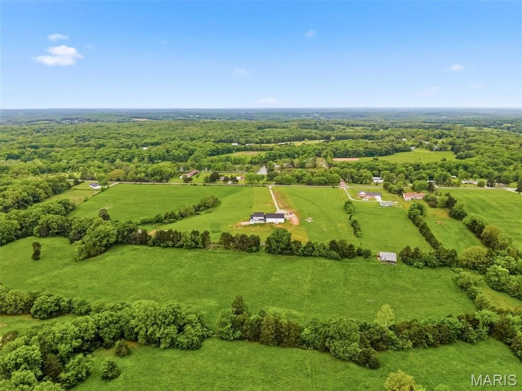 Photo of 8686 State Road Ww