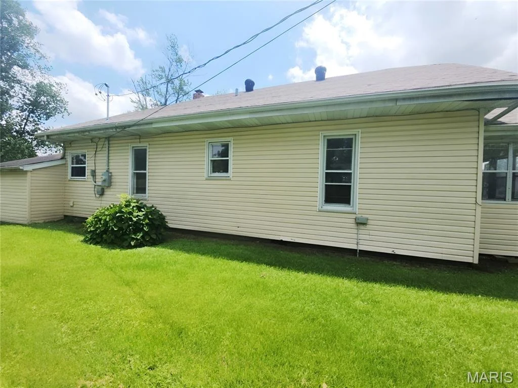 Photo of 302 N 3rd Street