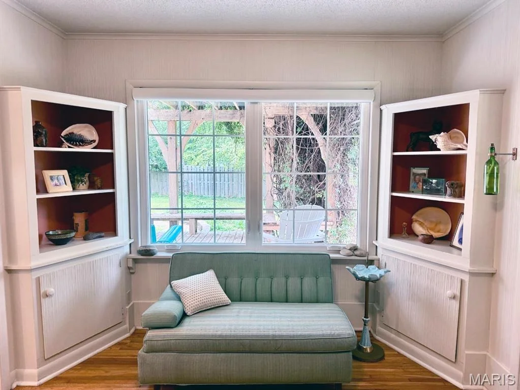 Photo of 908 W Bain Street