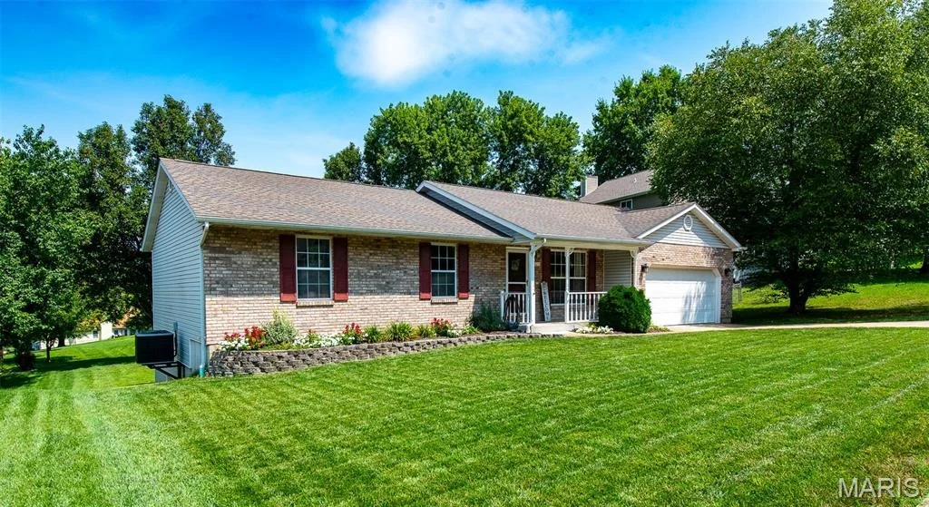 Photo of 1231 Deer Run Drive Drive