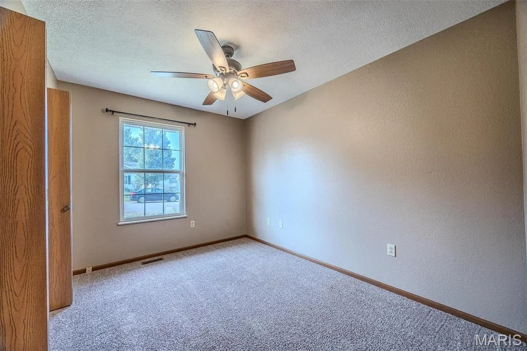 Photo of 1129 Lacy Drive