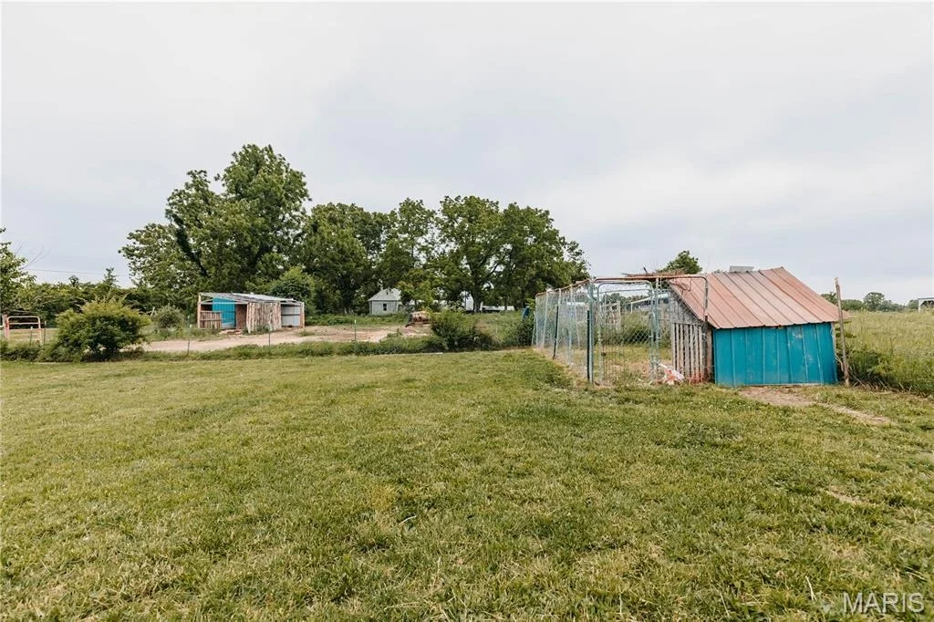 Photo of 40190 Dandelion Road