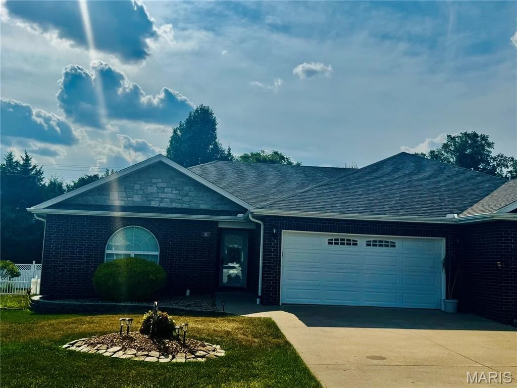 Photo of 1311 Dara Drive