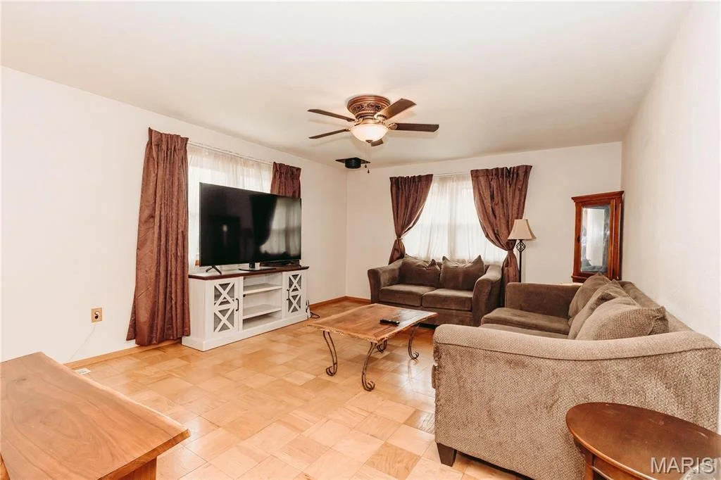 Photo of 10375 Cedar Lane