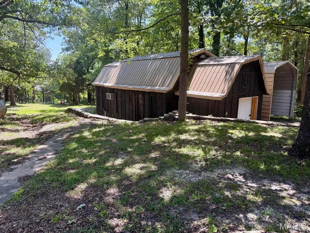 Photo of 16482 Shady Mount Drive