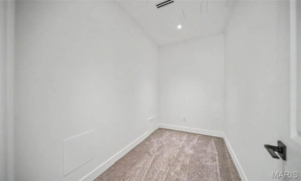Photo of 604 Winchester Drive