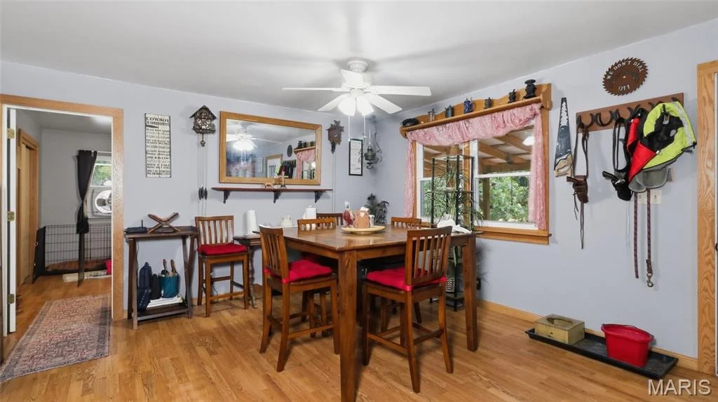 Photo of 1804 Bluebird Road
