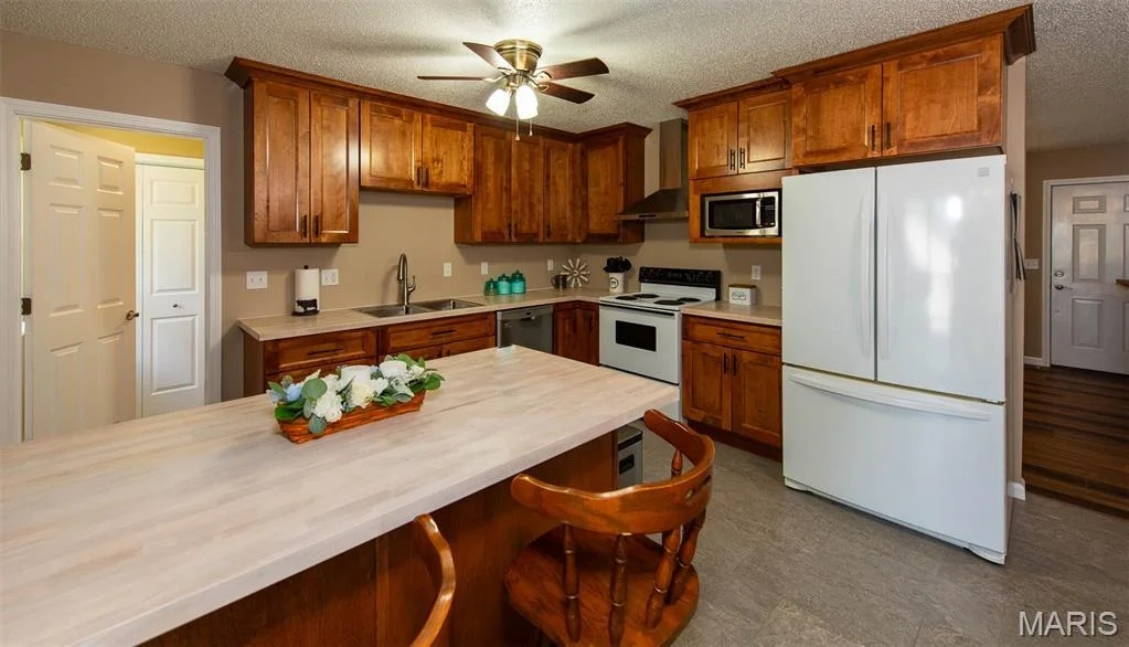 Photo of 1231 Deer Run Drive Drive
