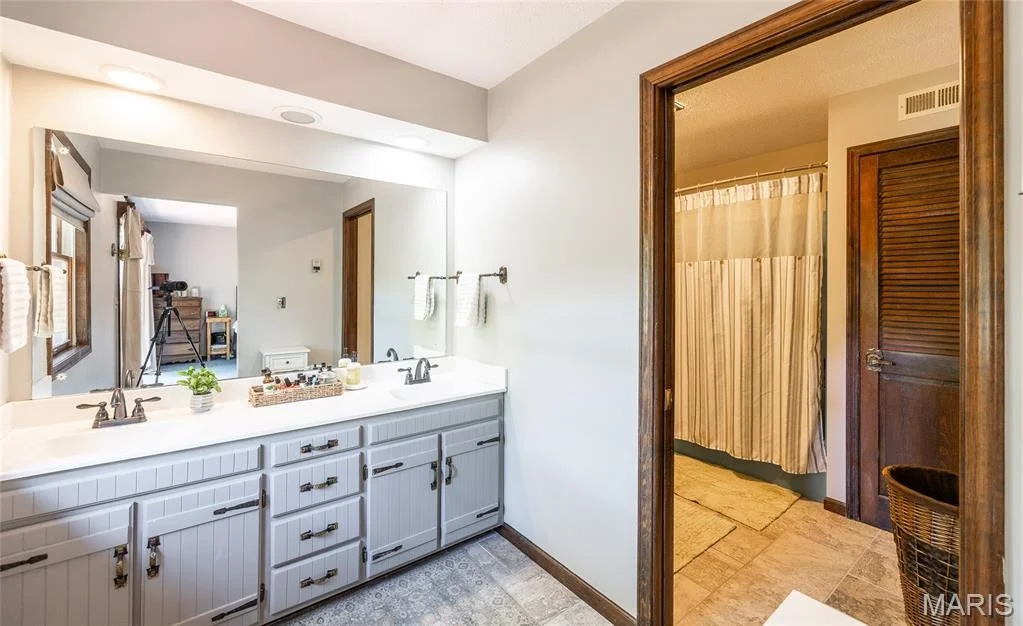 Photo of 11545 Slaughter Road