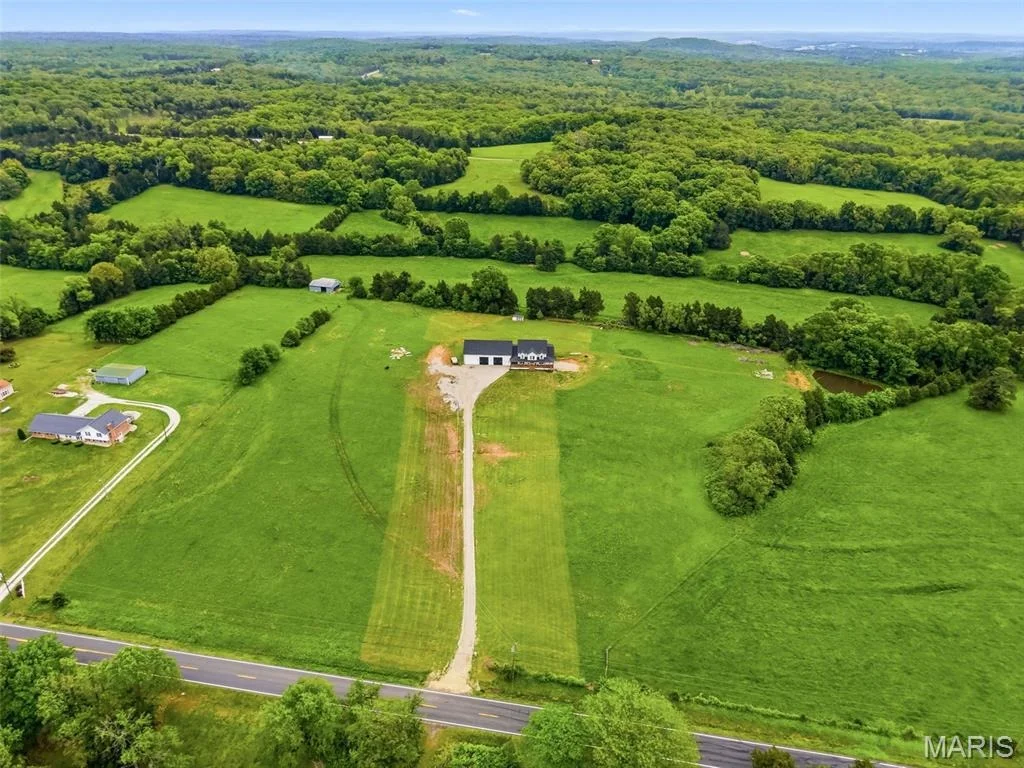 Photo of 8686 State Road Ww