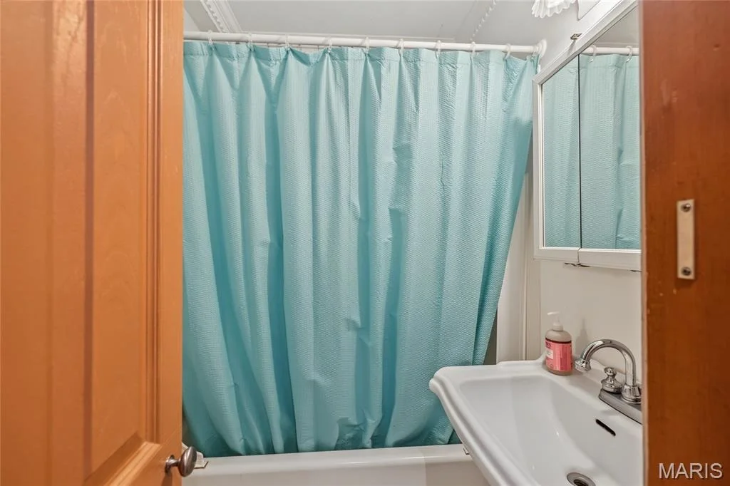 Photo of 841 Dilworth Road